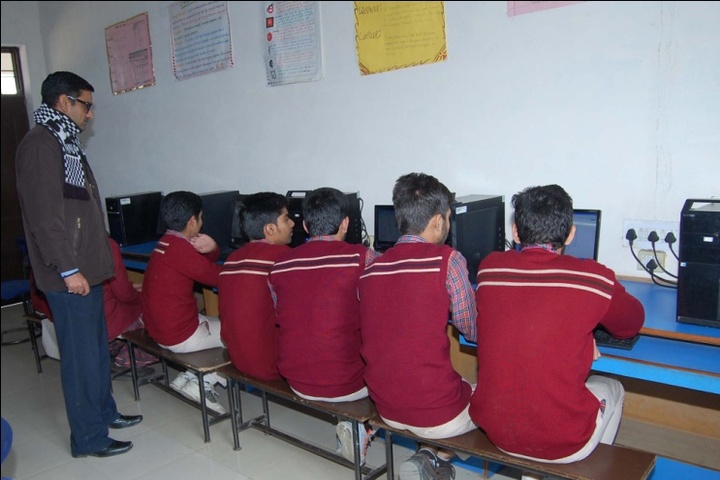 DAV Centenary Public School-Computer Lab