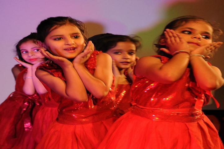 Dav Police Public School-Dances