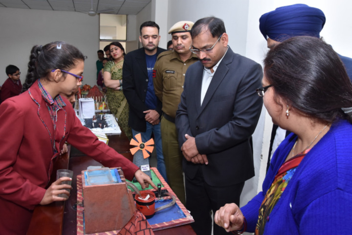 Dav Police Public School-Annual Exhibition