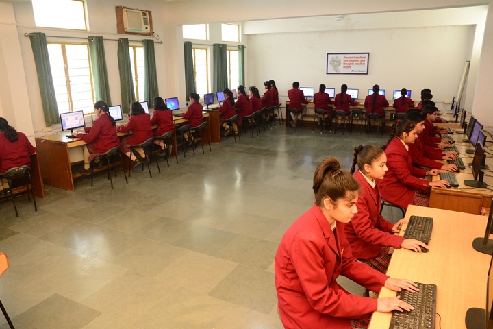 DAV Public School-Computer Lab