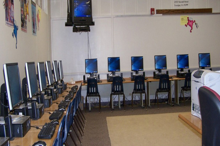 Dawn Nilayam Public School-IT Lab
