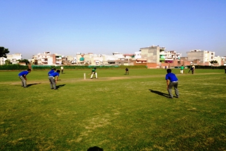 Deeksha Public School-Cricket