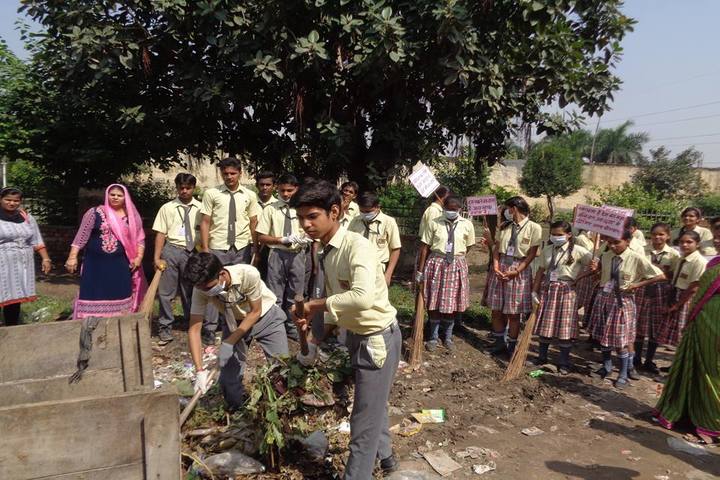 Deeksha Public School-Swatch Bharath