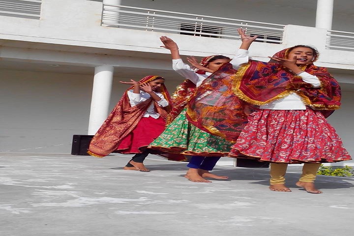 Deewal International School-Dances