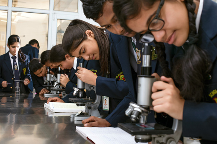 Delhi Public School-Biology Lab
