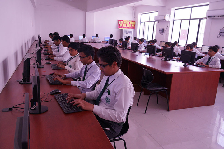 Delhi Public School-Computer Lab