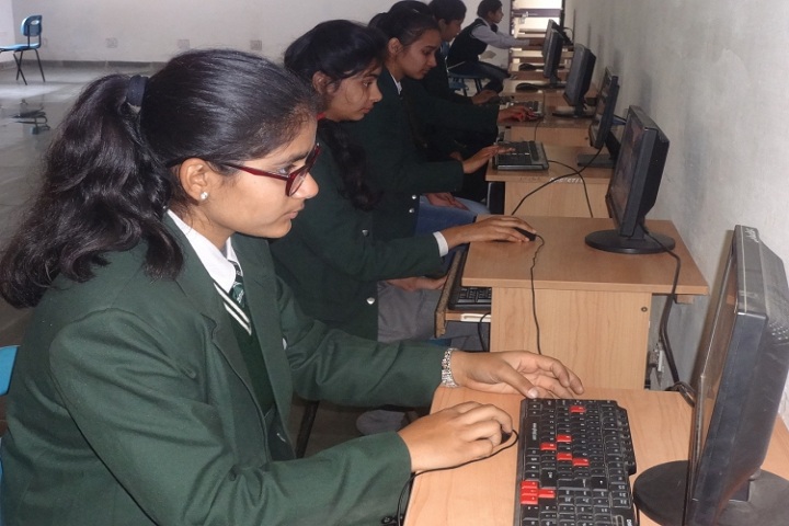Delhi Public School-Computer Lab