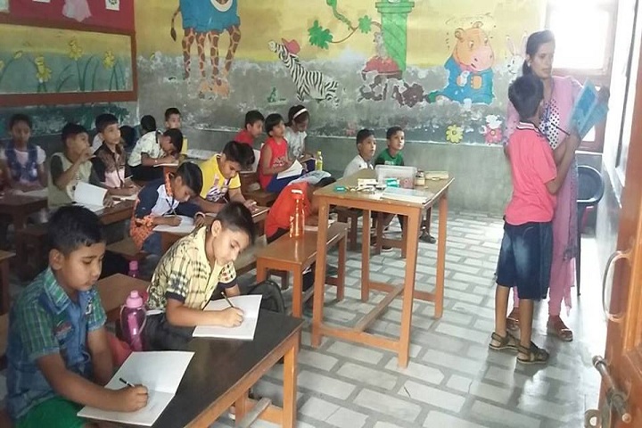 Dina Nath Memorial Convent School-Classroom