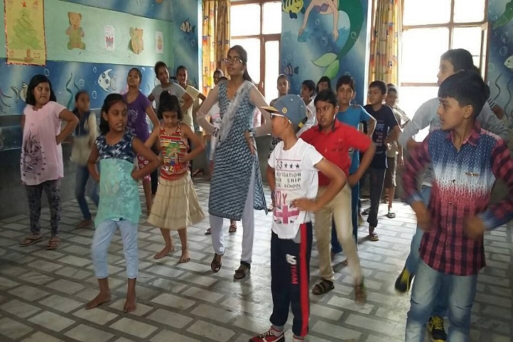 Dina Nath Memorial Convent School-Dance