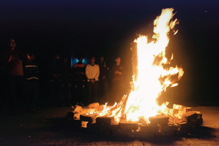 Divine International Public School-Lohri Function