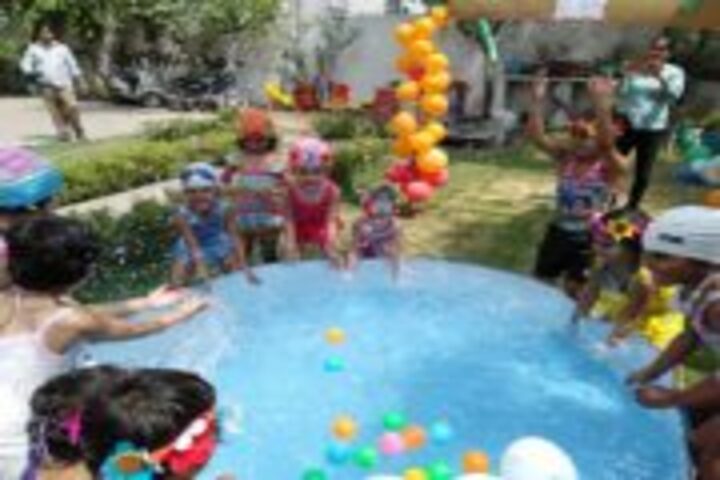 Dronacharya Public School-Water Pool