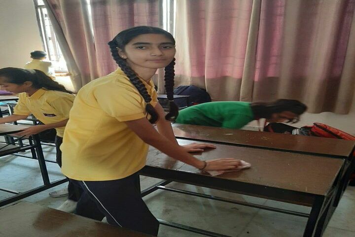 E Max International School-Cleanlieness Activity
