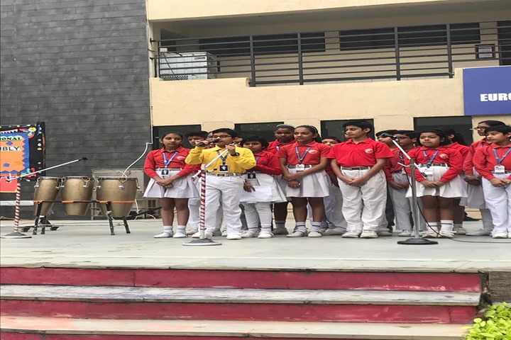 Euro International School-Singing