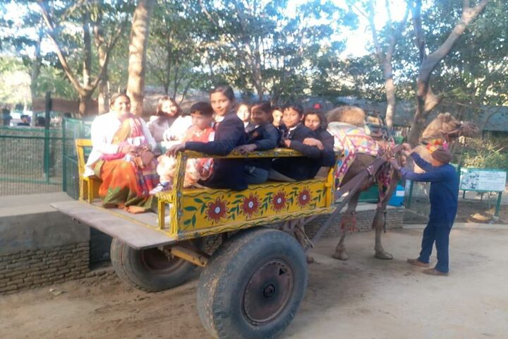 G R Senior Secondary School-Field Trip