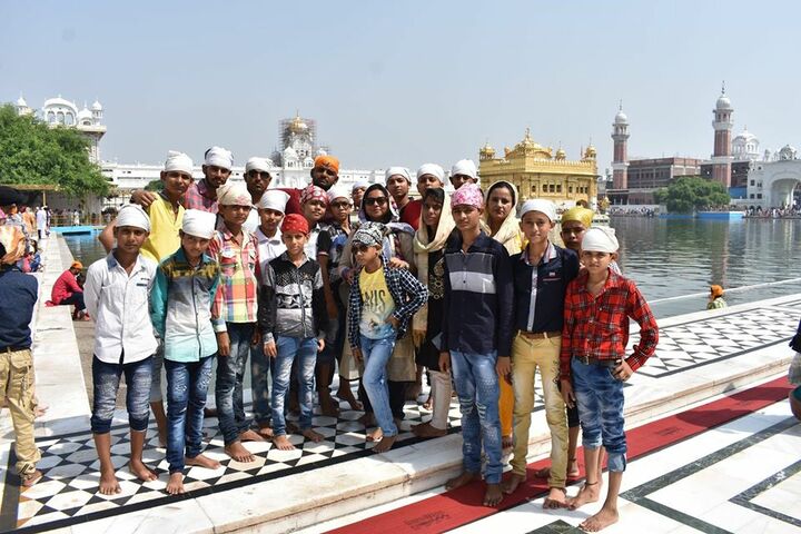 G R Senior Secondary School-Golden Temple Tour
