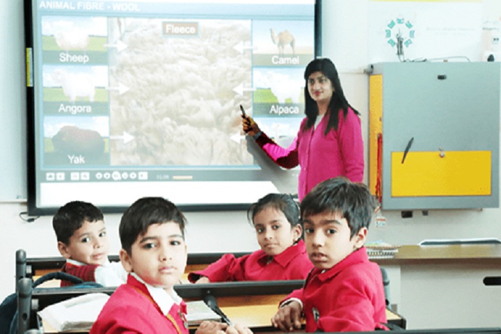GD Goenka Public School-Classroom