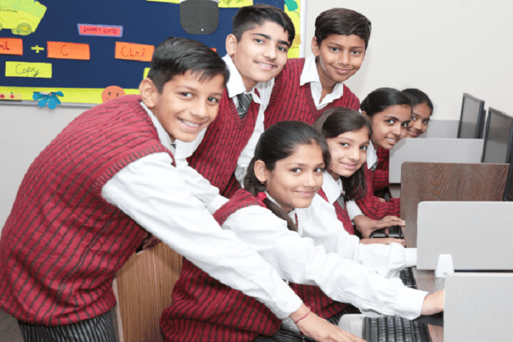 GD Goenka Public School-IT-Lab