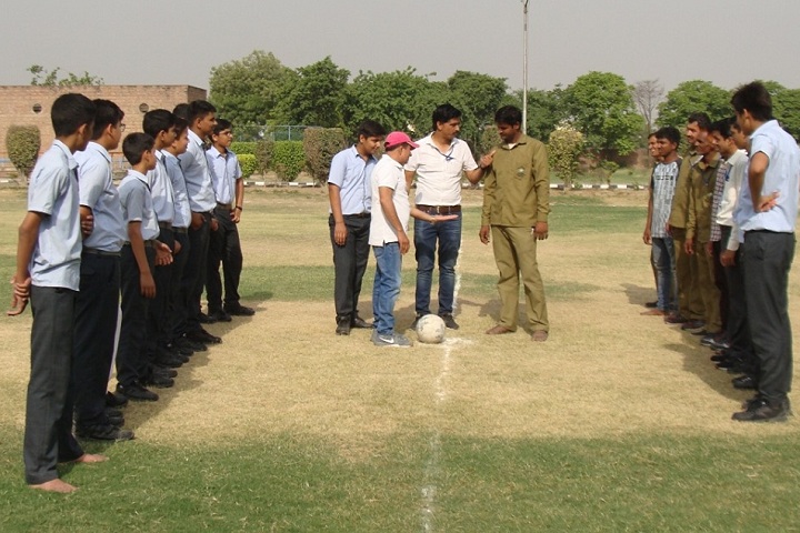 Gateway International School-Sports Football