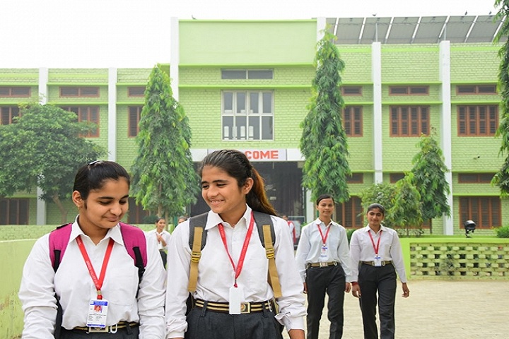 Green Valley Senior Secondary School-Campus-View front with students