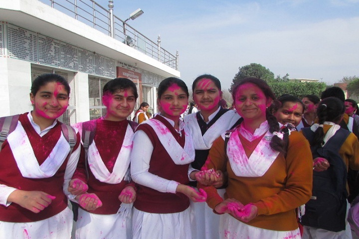 Gurjar Kanya Vidhya Mandir-Holi Celebration