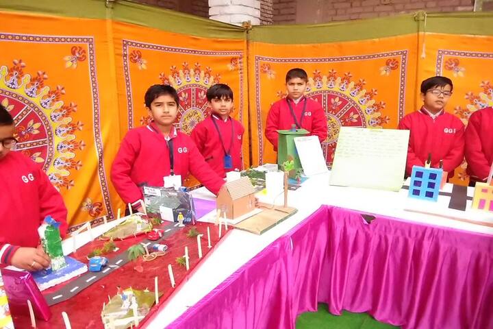 Guru Gobind Singh Public School-Exhibition