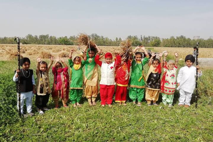 Guru Gobind Singh Public School-Fancy Dress