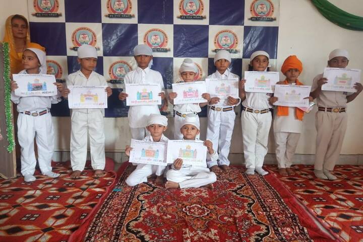 Guru Nanak Academy-Art room