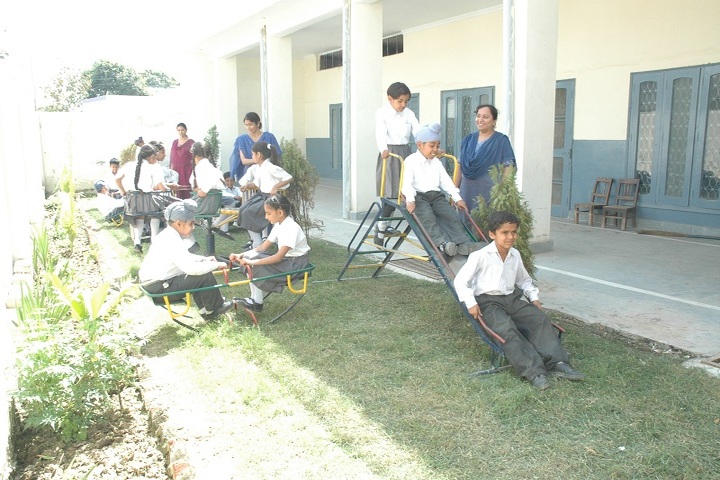 Guru Teg Bahadur Public School-Play Area
