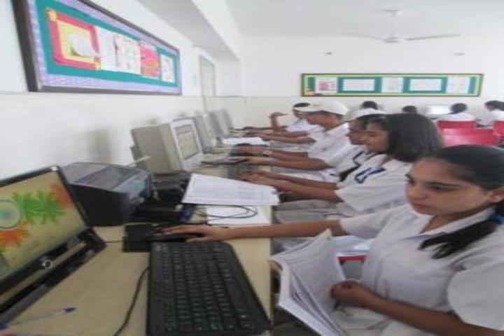 Gyan Devi School-Computer Lab