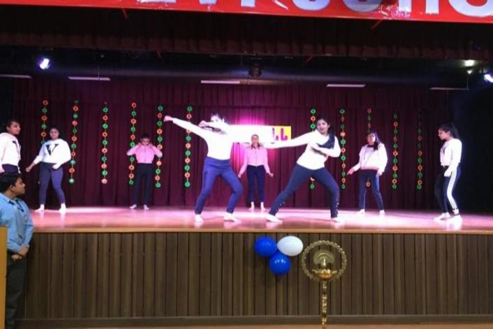 Gyan Devi School-Farewell day