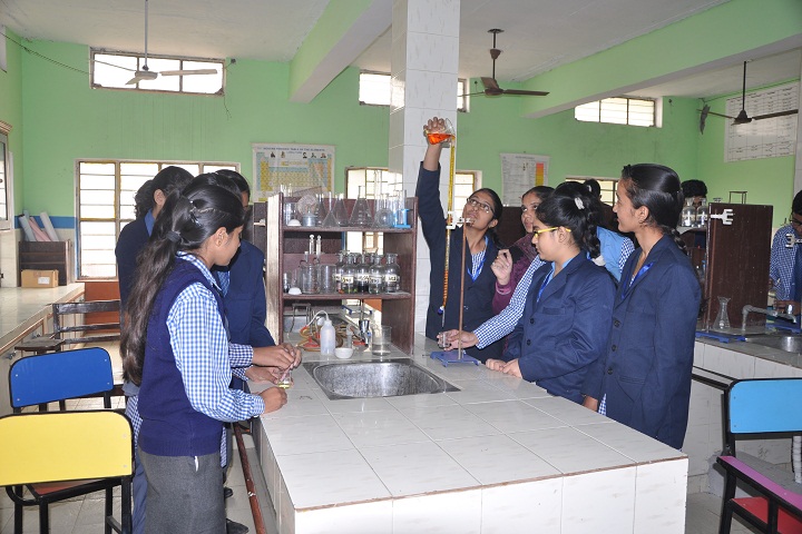H D Public School-Chemistry Lab