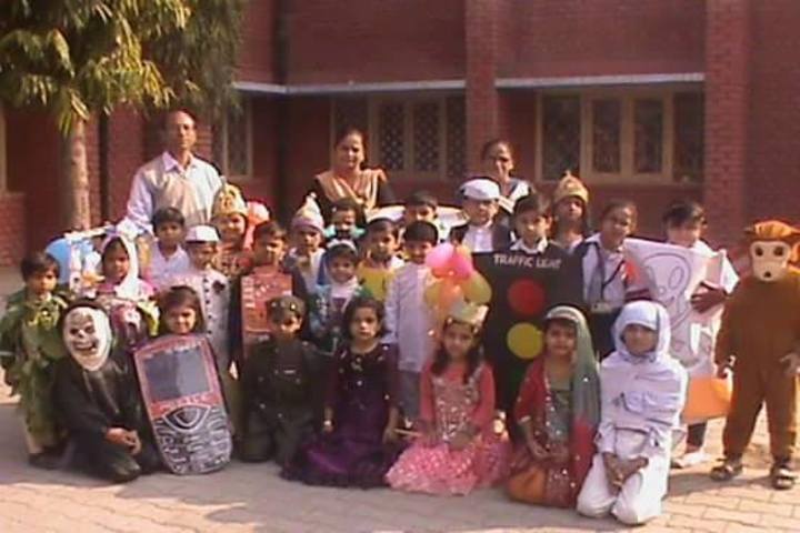 Halwasiya Vidya Vihar Senior Secondary-Fancy Dress