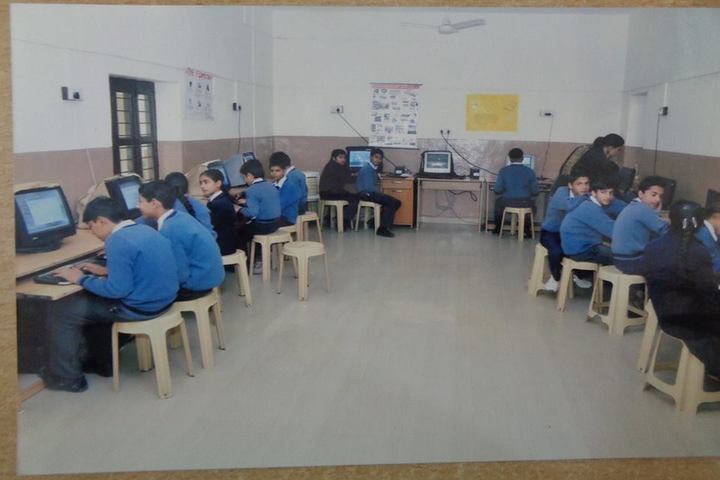 Hari Singh Public School-Computer Lab