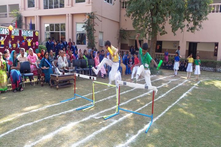 Hari Singh Public School-Games