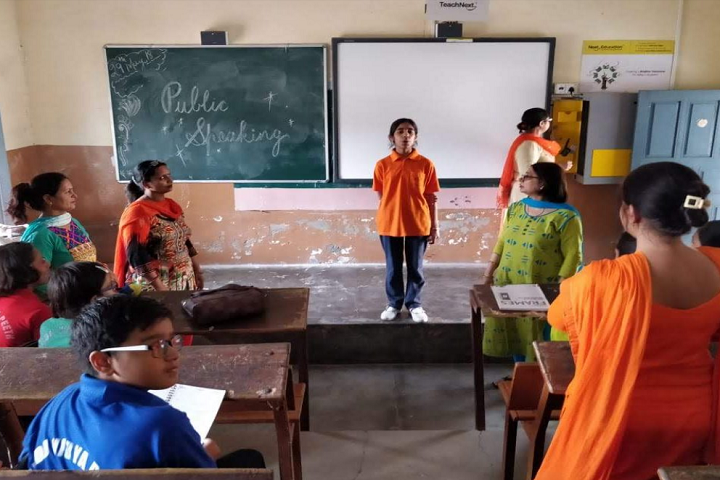 Hindu Vidyapeeth-Summer camp