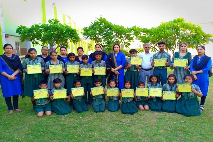 Hitkari Vidya Mandir-Group Photo