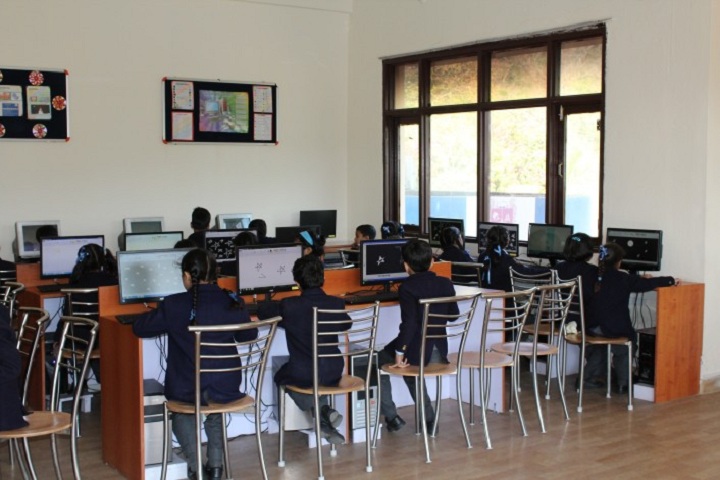 Holy Child School-Computer Lab