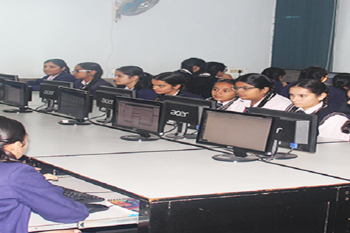 Holy Child Senior Secondary School-Computer Lab