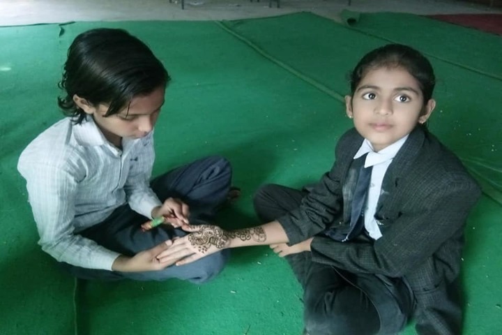 Inderprastha Senior Secondary School-Mehandi Competition