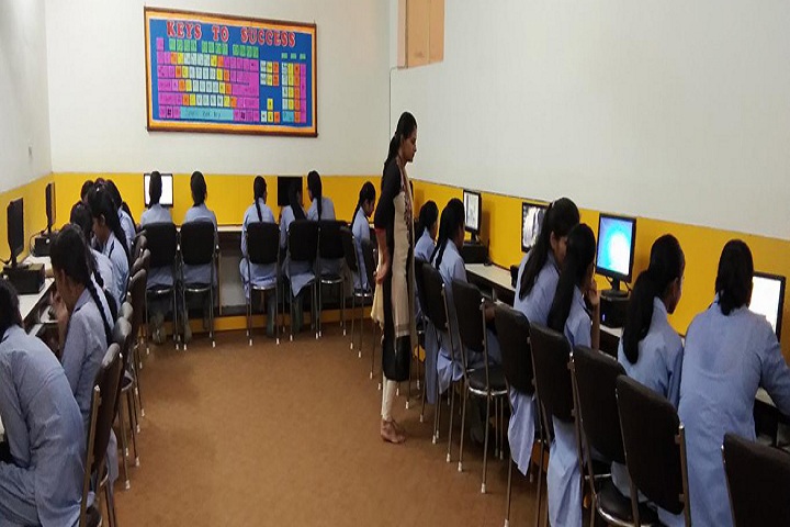 Indus Public School-Computer Lab