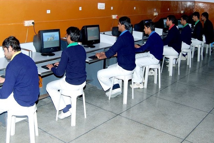 J P Jain Senior Secondry School-IT Lab