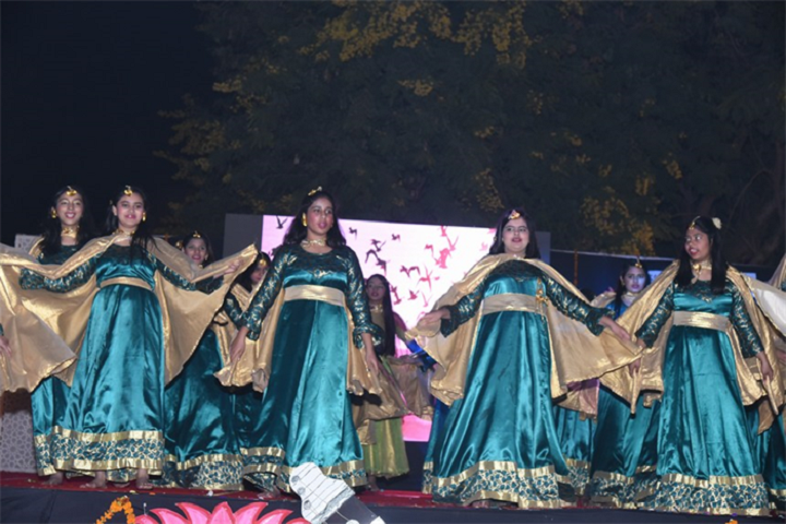 Jankidas Kapur Public School-Dances