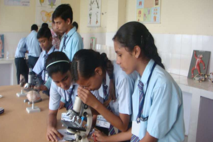 Jankiji Global Public School-Lab