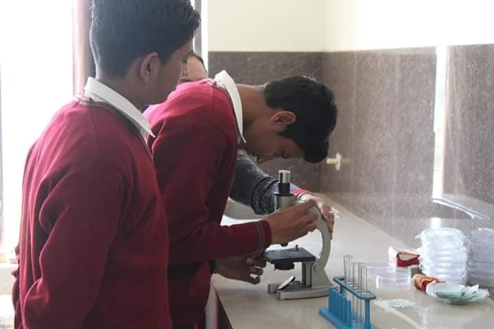 Karan Public School-Biology Lab