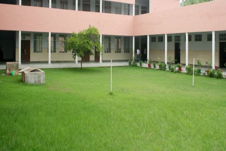 Mahadev Desai Public School-Garden