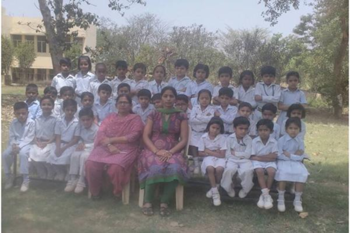 Maharishi Vidya Mandir Public School- Gurugram- Students