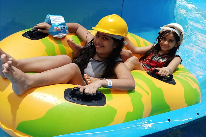 Mata Mariam Jan Seva Vidyalaya-Picnic