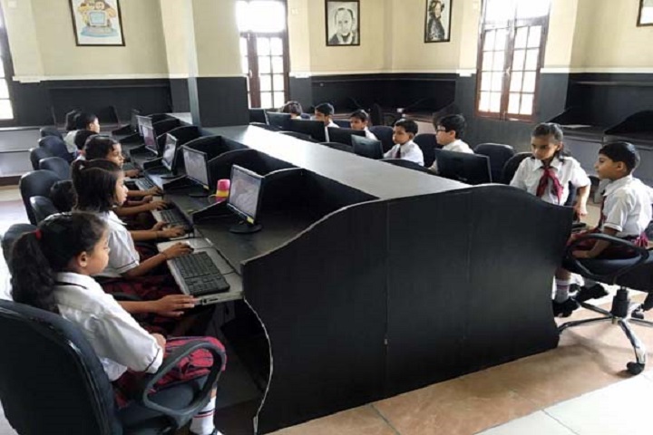 Montfort World School-IT-Lab