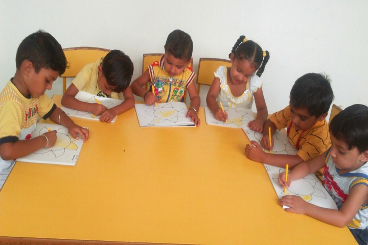 Mother Teresa Modern Public School-Art