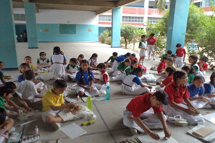 Moti Ram Arya Modern Public School-Art and Craft